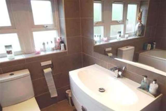  Image of 3 bedroom Detached house to rent in Rayleigh Road Hutton Brentwood CM13 at Brentwood, CM13 1BP