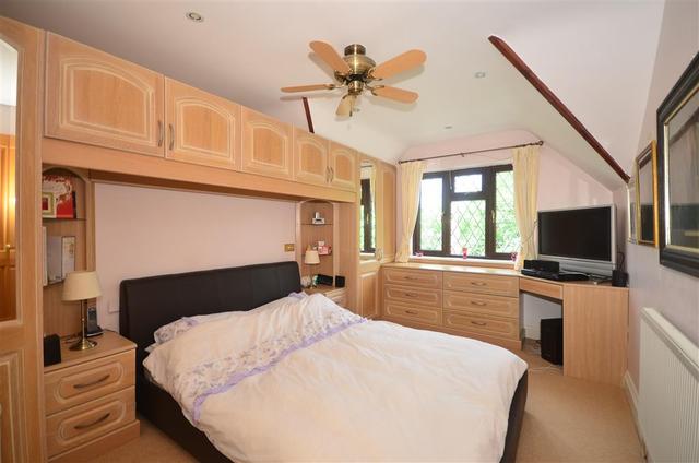  Image of 4 bedroom Semi-Detached house for sale in Raynham Villas Hunton Road Marden Tonbridge TN12 at Chainhurst Near Marden Tonbridge, TN12 9SZ