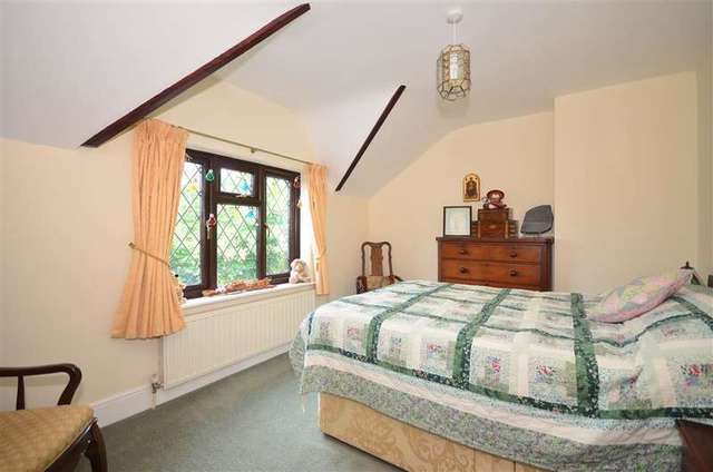  Image of 4 bedroom Semi-Detached house for sale in Raynham Villas Hunton Road Marden Tonbridge TN12 at Chainhurst Near Marden Tonbridge, TN12 9SZ