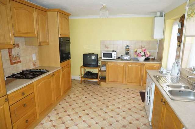  Image of 2 bedroom Bungalow for sale in Redshank Close Whittlesey Peterborough PE7 at Redshank Close  Peterborough, PE7 1PP
