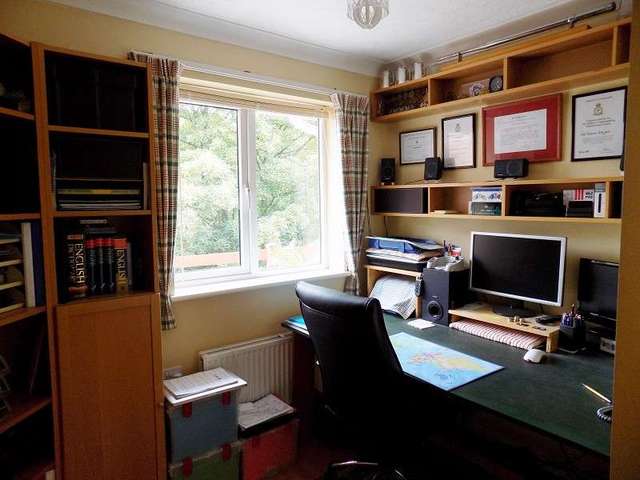  Image of 4 bedroom Detached house for sale in Rhodfa Ceirios Pen-Y-Fai Bridgend CF31 at Rhodfa Ceirios  Pen-y-fai, CF31 4GG