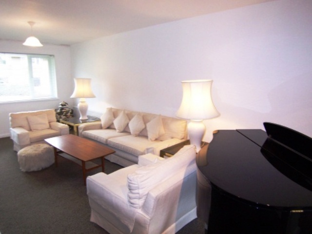  Image of 3 bedroom Semi-Detached house to rent in Riccarton Mains Road Currie EH14 at Currie Edinburgh Edinburgh, EH14 5NE