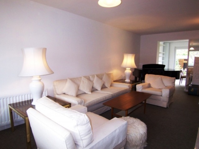  Image of 3 bedroom Semi-Detached house to rent in Riccarton Mains Road Currie EH14 at Currie Edinburgh Edinburgh, EH14 5NE