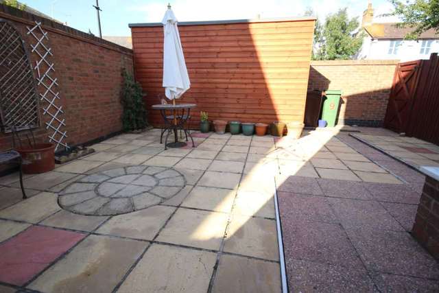  Image of 3 bedroom End of Terrace for sale in Rickman Walk Aylesbury HP19 at Rickman Walk Fairford Leys Aylesbury, HP19 7FH