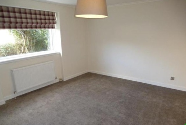  Image of 3 bedroom Flat to rent in Riddrie Knowes Glasgow G33 at Riddrie Glasgow Glasgow, G33 2QE