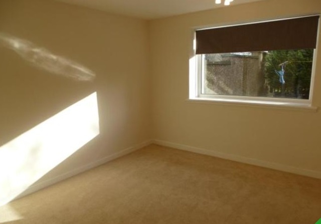  Image of 3 bedroom Flat to rent in Riddrie Knowes Glasgow G33 at Riddrie Glasgow Glasgow, G33 2QE