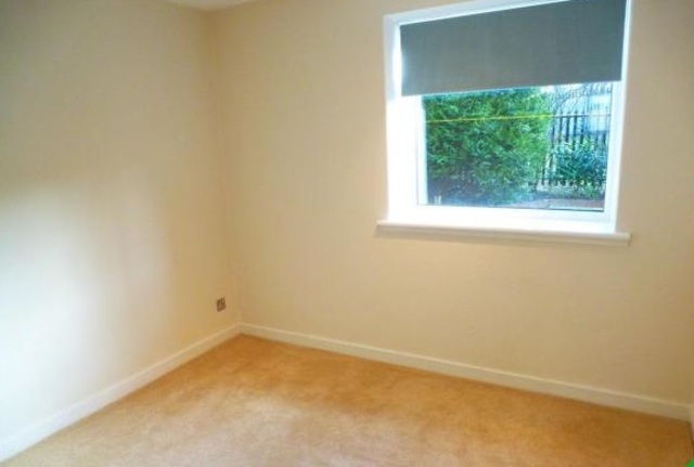  Image of 3 bedroom Flat to rent in Riddrie Knowes Glasgow G33 at Riddrie Glasgow Glasgow, G33 2QE
