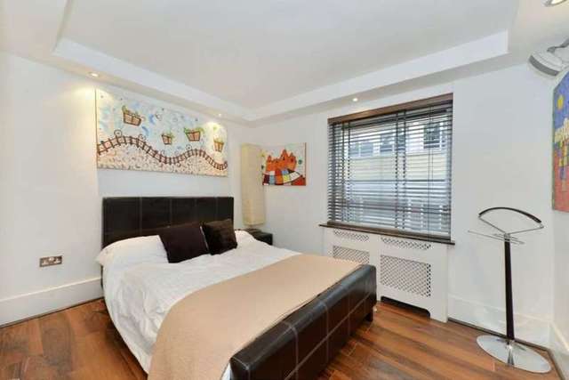  Image of 3 bedroom Apartment to rent in Ridgmount Street London WC1E at Ridgmount Street Bloomsbury London, WC1E 7AQ