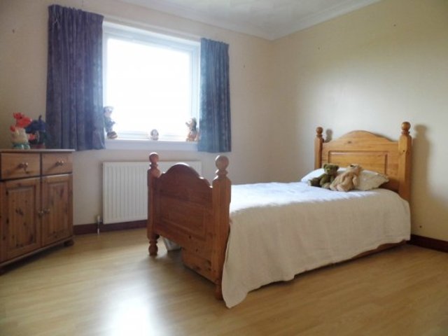  Image of 4 bedroom Bungalow for sale in Rigg Road Cumnock KA18 at Cumnock Ayrshire Cumnock, KA18 3JB