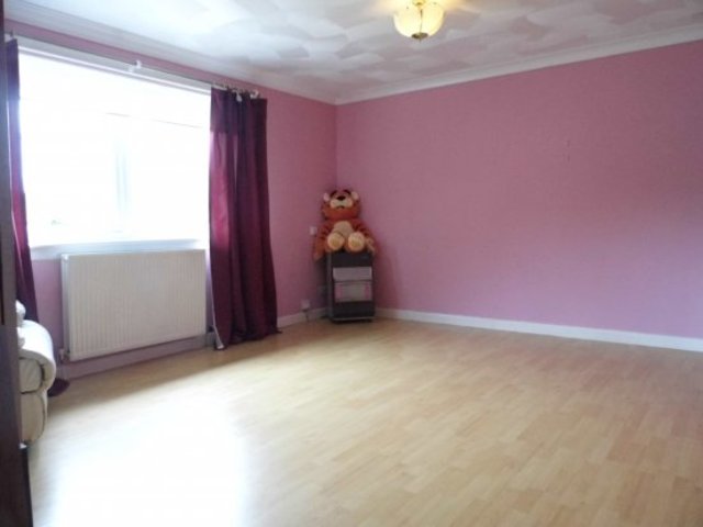  Image of 4 bedroom Bungalow for sale in Rigg Road Cumnock KA18 at Cumnock Ayrshire Cumnock, KA18 3JB