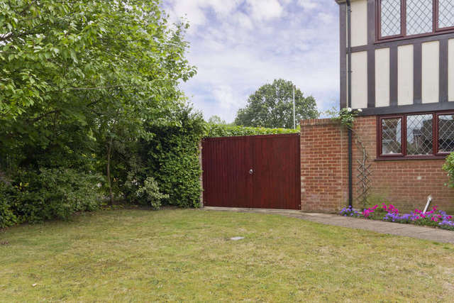  Image of 4 bedroom Detached house for sale in Merlin Close Hightown Ringwood BH24 at Hightown Ringwood Hampshire, BH24 3RB