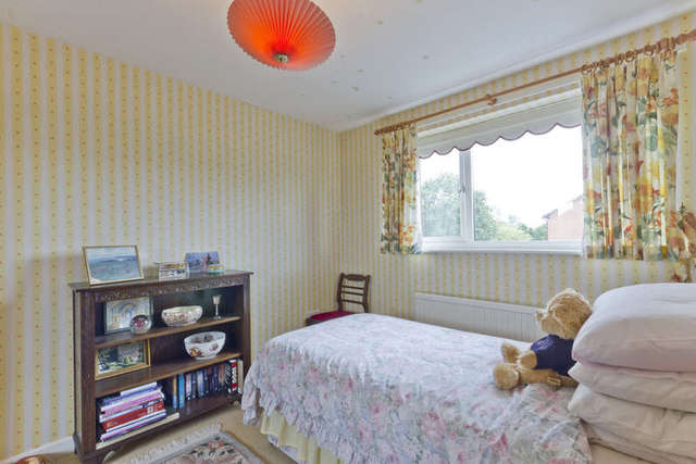  Image of 4 bedroom Detached house for sale in Merlin Close Hightown Ringwood BH24 at Hightown Ringwood Hampshire, BH24 3RB