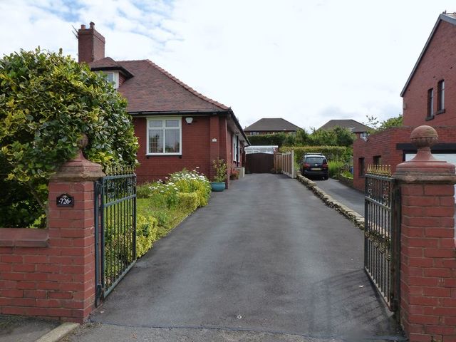  Image of 4 bedroom Semi-Detached house for sale in Ripponden Road Oldham OL4 at Ripponden Road  Oldham, OL4 2LP