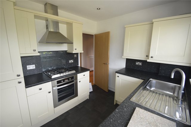  Image of 2 bedroom Apartment to rent in River Court Taplow Maidenhead SL6 at Taplow Maidenhead Maidenhead, SL6 0AU