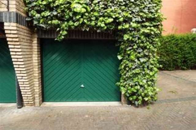  Image of 3 bedroom Flat to rent in Roaches Court Norwich NR3 at Norwich, NR3 1HJ