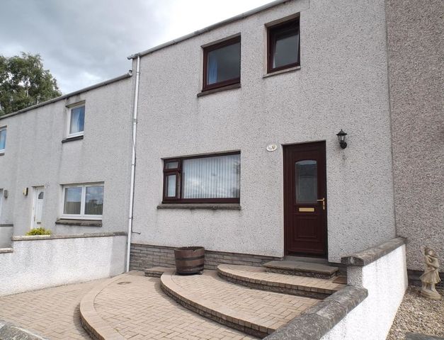  Image of 3 bedroom Flat to rent in Robertson Road Lhanbryde Elgin IV30 at Lhanbryde Moray Moray, IV30 8QQ