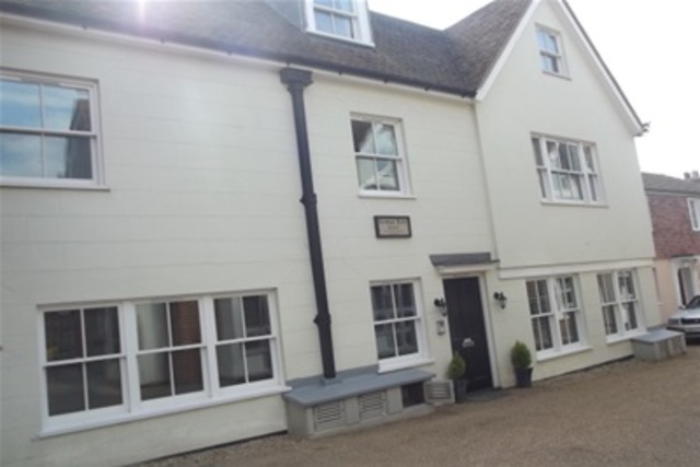  Image of 1 bedroom Flat to rent in Adelaide Place Canterbury CT1 at Canterbury, CT1 2QA