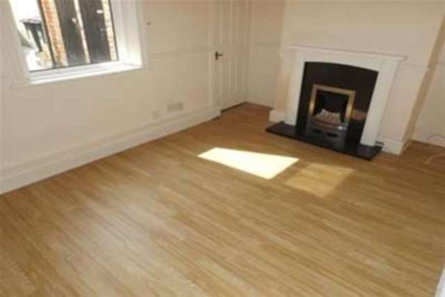  Image of 2 bedroom Flat to rent in Rosedale Terrace North Shields NE30 at North Shields, NE30 2HP