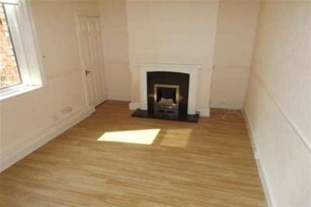  Image of 2 bedroom Flat to rent in Rosedale Terrace North Shields NE30 at North Shields, NE30 2HP
