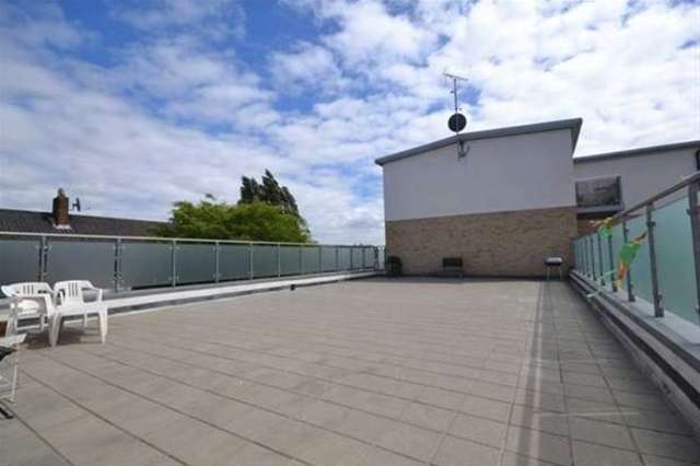  Image of 2 bedroom Flat to rent in Rosedene Terrace London E10 at London, E10 5RX