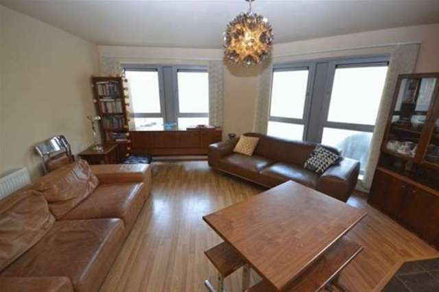  Image of 2 bedroom Flat to rent in Rosedene Terrace London E10 at London, E10 5RX