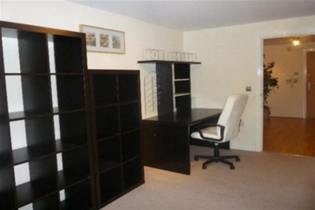  Image of 3 bedroom Flat to rent in Westfield Terrace Sheffield S1 at Sheffield, S1 4GG