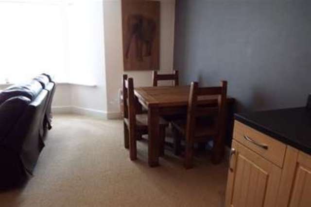  Image of 2 bedroom Flat to rent in Royal Troon Drive Wakefield WF1 at Wakefield, WF1 4JJ