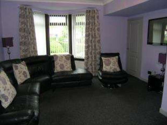  Image of 3 bedroom Semi-Detached house for sale in Ruchazie Road Glasgow G33 at Glasgow Lanarkshire Stepps, G33 3DJ