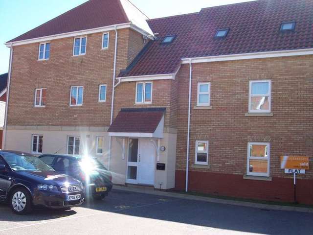  Image of 2 bedroom Flat to rent in Rushton Drive Carlton Colville Lowestoft NR33 at Carlton Colville  Lowestoft, NR33 8GB