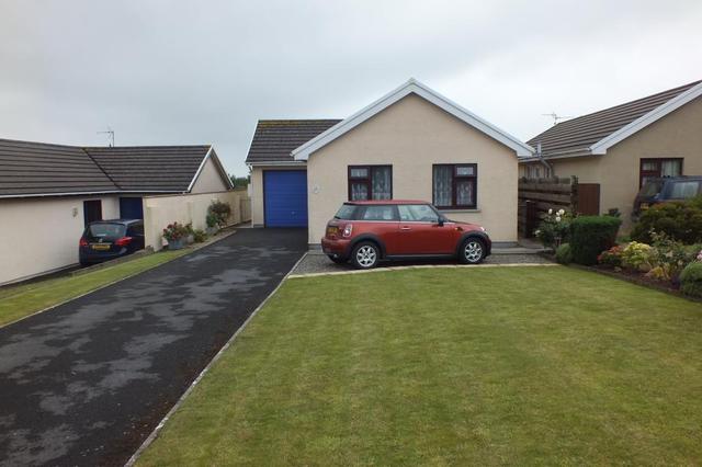  Image of 2 bedroom Bungalow for sale in Ryelands Lane Kilgetty SA68 at Kilgetty Pembrokeshire Kilgetty, SA68 0UU