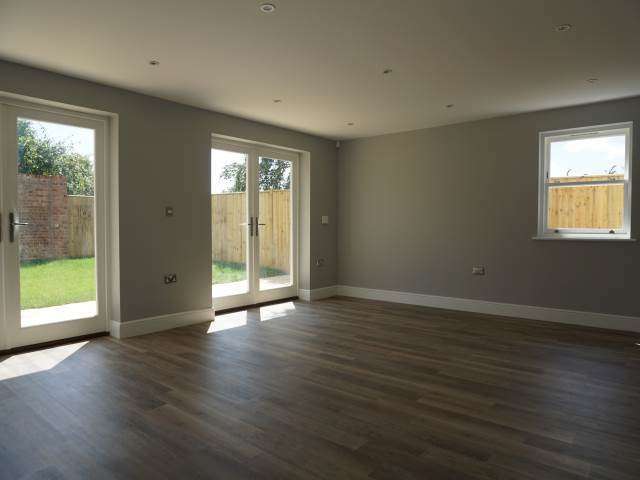  Image of 4 bedroom Detached house to rent in Cambridge Gardens Tunbridge Wells TN2 at Cambridge Gardens Tunbridge Wells Pembury, TN2 4SD