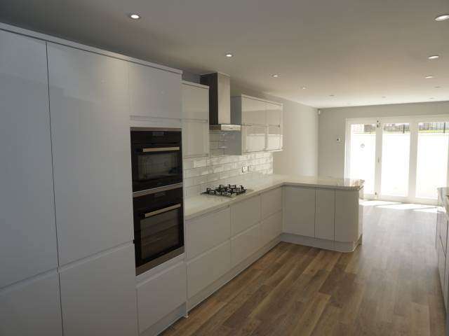 Image of 4 bedroom Detached house to rent in Cambridge Gardens Tunbridge Wells TN2 at Cambridge Gardens Tunbridge Wells Pembury, TN2 4SE