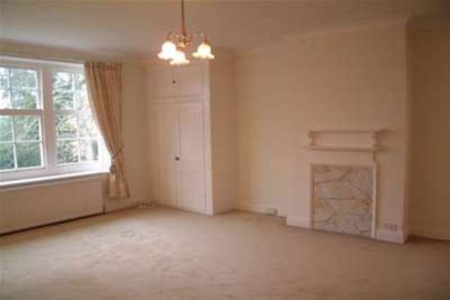  Image of 7 bedroom Detached house to rent in Oakhurst Sayers Common Hassocks BN6 at Hassocks, BN6 9JA