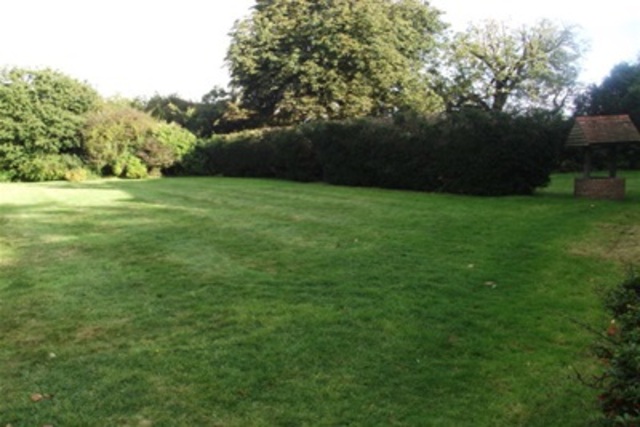  Image of 7 bedroom Detached house to rent in Oakhurst Sayers Common Hassocks BN6 at Hassocks, BN6 9JA
