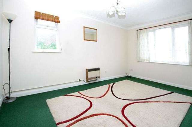  Image of 1 bedroom Apartment for sale in Carvel Way Littlehampton BN17 at Carvel Way Littlehampton Toddington, BN17 6RL