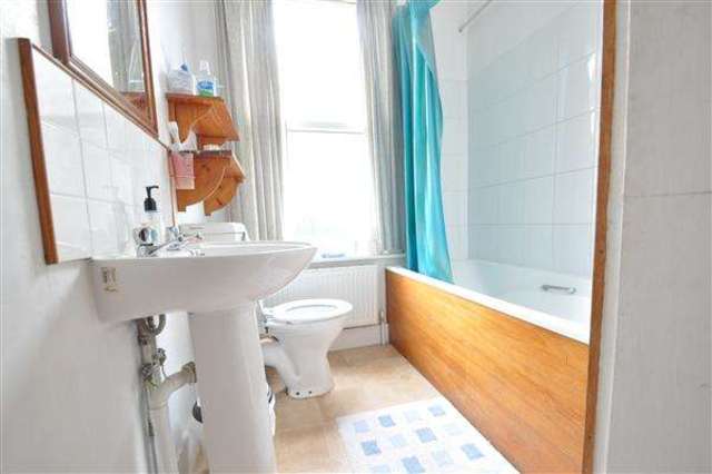  Image of 2 bedroom Apartment to rent in Seaford Road London W13 at Northfields, W13 9HS