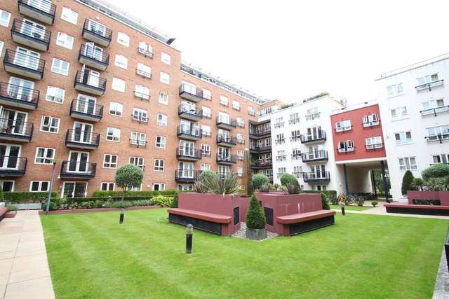  Image of 2 bedroom Flat to rent in Royal Quarter Seven Kings Way Kingston upon Thames KT2 at Kingston Upon Thames Surrey, KT2 5BU