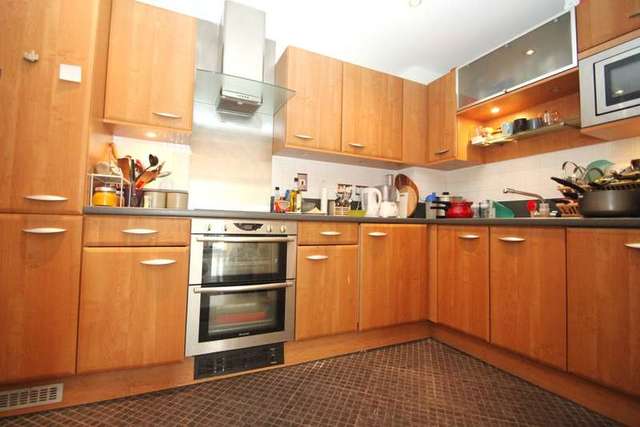  Image of 2 bedroom Flat to rent in Royal Quarter Seven Kings Way Kingston upon Thames KT2 at Kingston Upon Thames Surrey, KT2 5BU