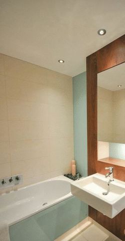  Image of 3 bedroom Flat for sale in Shaftesbury Avenue London WC2H at Shaftesbury Avenue  London, WC2H 8AN