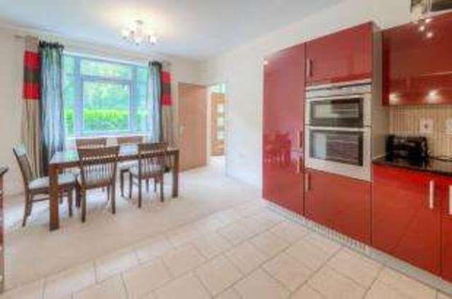 Image of 5 bedroom Detached house for sale in Shelsley Avenue Ashland Milton Keynes MK6 at Ashland Milton Keynes Simpson, MK6 4AW