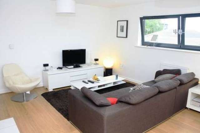  Image of 1 bedroom Flat for sale in Annabel Close London E14 at Annabel Close  London, E14 6DP