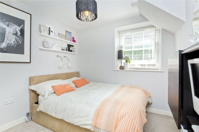  Image of 1 bedroom Flat to rent in Shepperton Road London N1 at Canonbury London Essex Road, N1 3DH