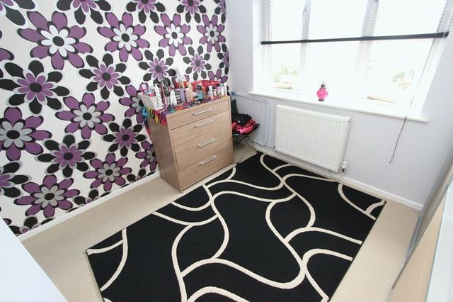  Image of 2 bedroom Flat for sale in Grove Road Shirley Southampton SO15 at Grove Road Shirley Southampton, SO15 3GG