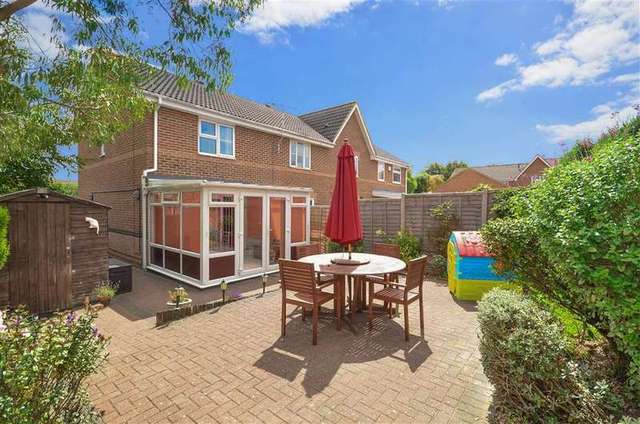  Image of 2 bedroom End of Terrace for sale in Shorefields Rainham Gillingham ME8 at Rainham Gillingham Gillingham, ME8 8SA