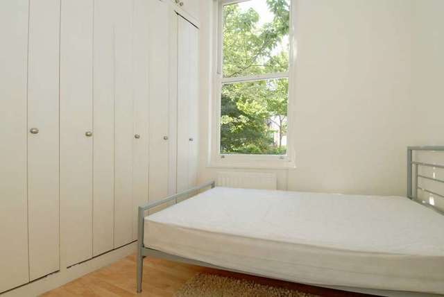  Image of 1 bedroom Ground Flat to rent in Sinclair Road London W14 at Sinclair Road  London, W14 0NP