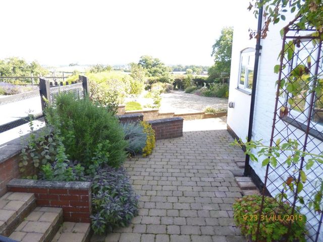  Image of 4 bedroom Detached house to rent in Smethcott Church Stretton SY6 at Smethcott Church Stretton, SY6 6NY