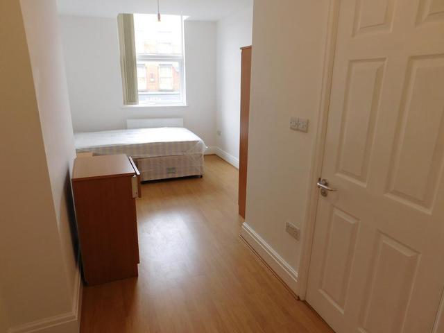  Image of Studio flat to rent in Smithdown Road Liverpool L7 at Wavertree  Liverpool, L15 5AH