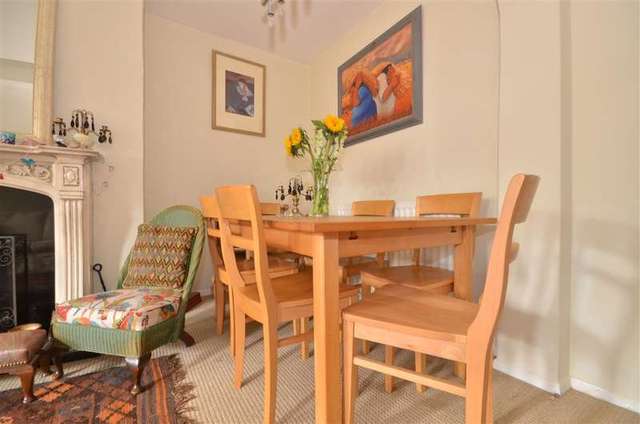  Image of 2 bedroom Flat for sale in Smoke Lane Reigate RH2 at Reigate Surrey Reigate, RH2 7HJ