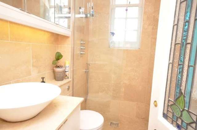  Image of 2 bedroom Flat for sale in South Parade London W4 at Chiswick, W4 1JU