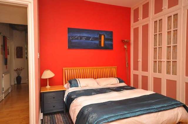  Image of 2 bedroom Flat for sale in South Parade London W4 at Chiswick, W4 1JU
